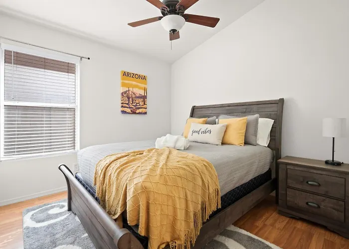 Sunny Escape W Private Pool Fire Pit Peoria
